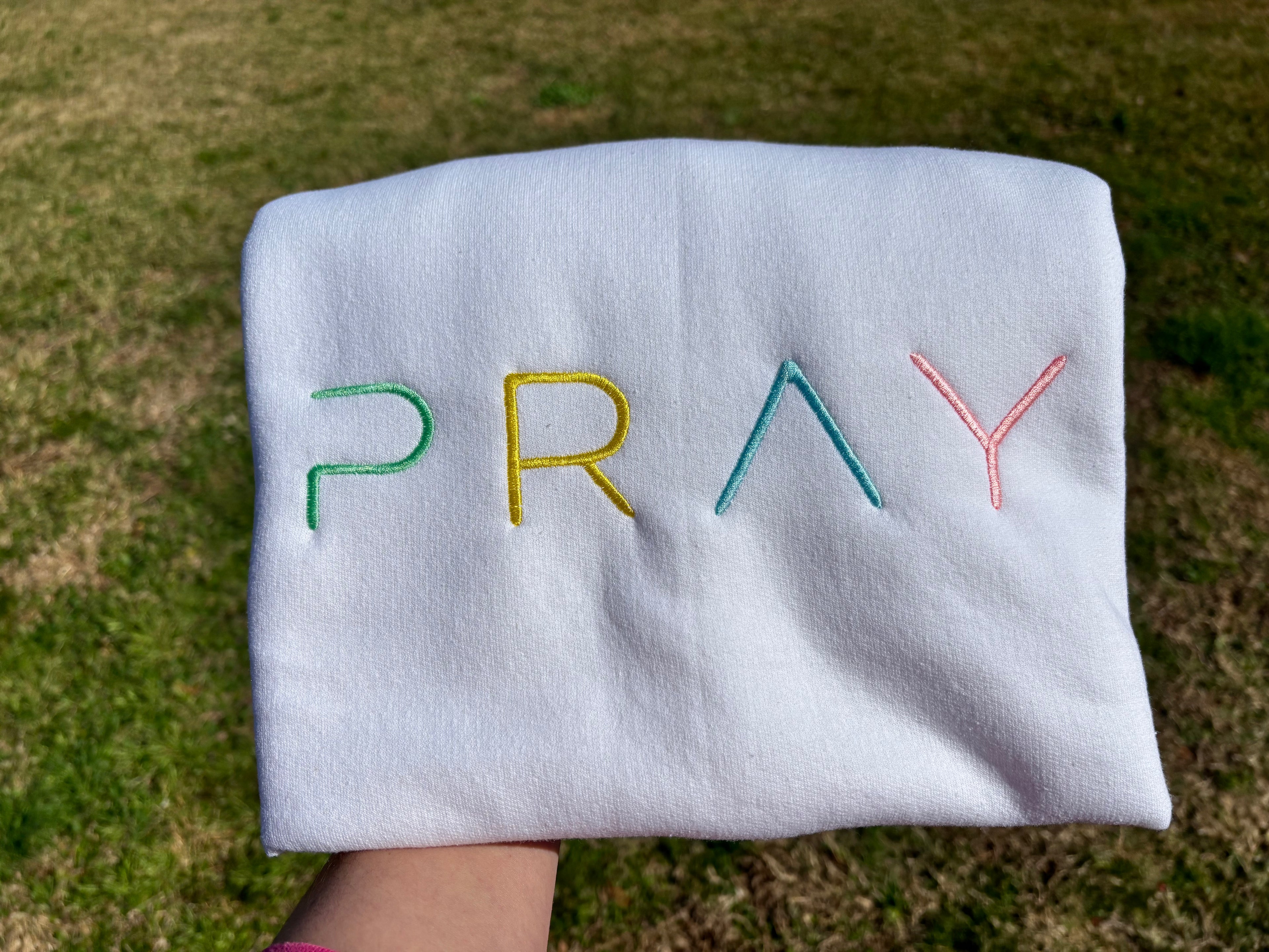 Pray Embroidery sweatshirt